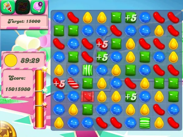 game xếp hình - Candy Crush Saga